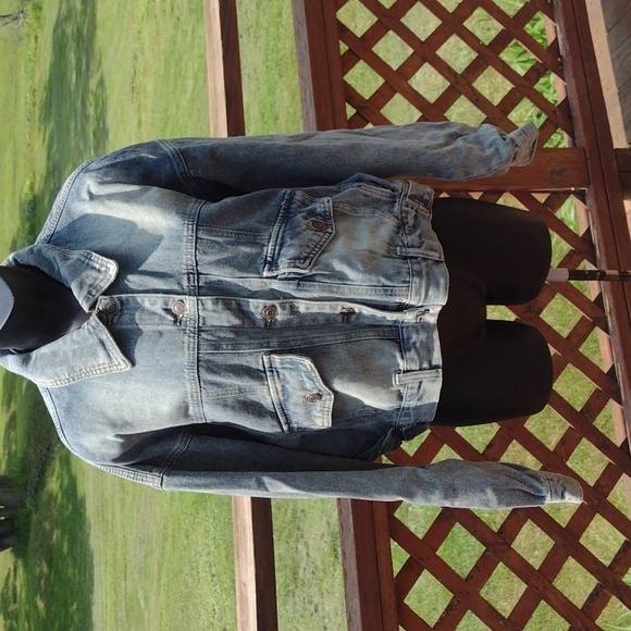 Boohoo Oversized Hem Vintage Wash Denim Jean Jacket Size 8 - Picture 1 of 15
